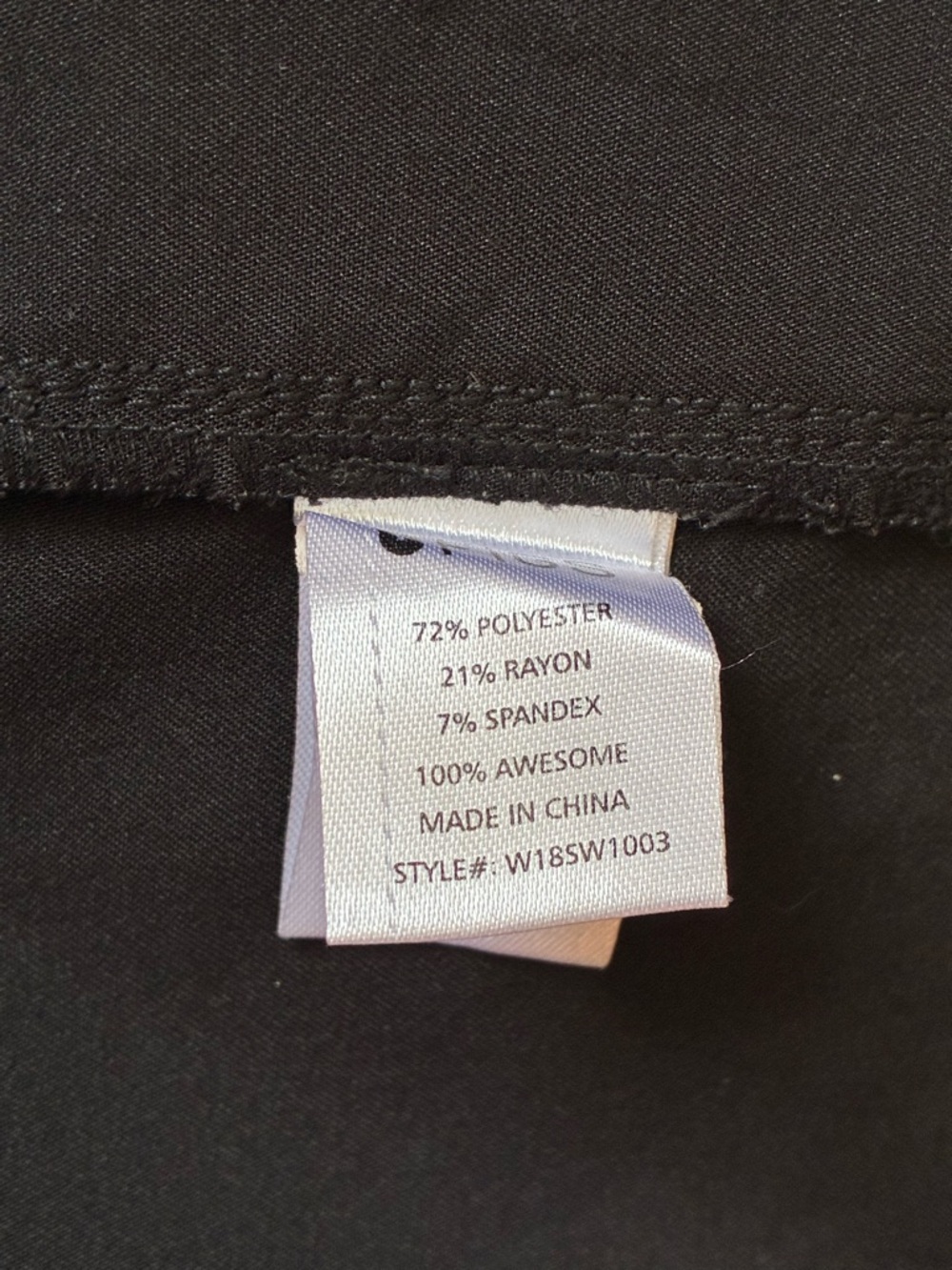 FIGS Women's Black Short Sleeve Button Front Top - Picture 9 of 10